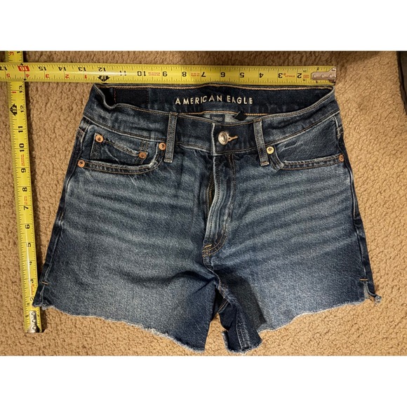 American Eagle Outfitters Pants - American Eagle Strigid Relaxed Shorts Dark Wash Raw Hem Denim Women 0 T03-25